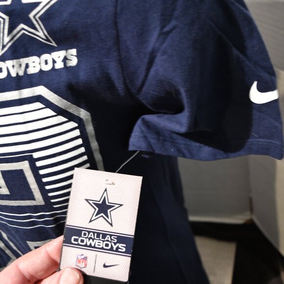 Dallas Cowboys Witten name & 82 Number Shir Men's Nike Tee Athletic Fit Mens M - Picture 3 of 7